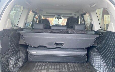 Toyota Land Cruiser Prado 150 рестайлинг 2, 2014 год, 3 800 000 рублей, 19 фотография