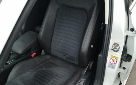 Volkswagen Passat B8 рестайлинг, 2017 год, 2 150 000 рублей, 8 фотография