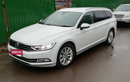 Volkswagen Passat B8 рестайлинг, 2017 год, 2 150 000 рублей, 2 фотография