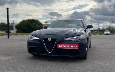 Alfa Romeo Giulia II, 2016 год, 2 000 000 рублей, 1 фотография