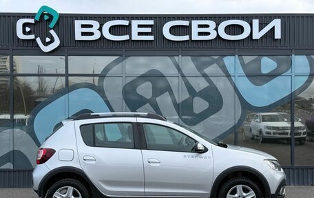 Renault Sandero II рестайлинг, 2018 год, 1 067 000 рублей, 8 фотография