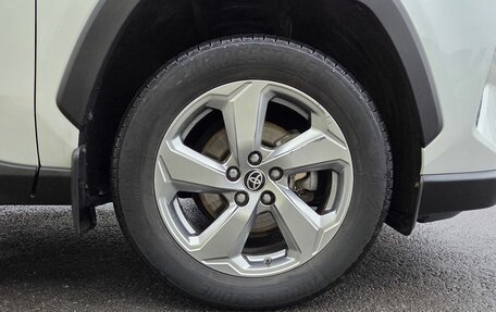 Toyota RAV4, 2022 год, 3 800 000 рублей, 11 фотография