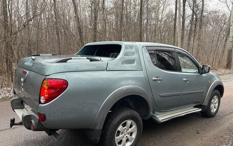 Mitsubishi L200 IV рестайлинг, 2007 год, 1 275 000 рублей, 10 фотография