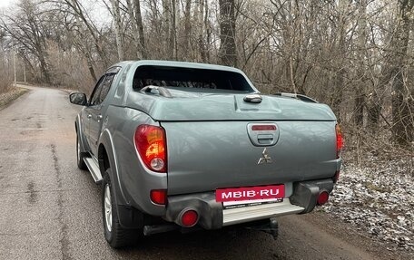 Mitsubishi L200 IV рестайлинг, 2007 год, 1 275 000 рублей, 7 фотография