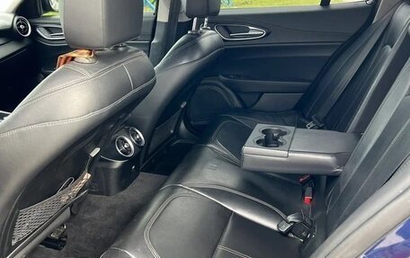 Alfa Romeo Giulia II, 2016 год, 2 000 000 рублей, 12 фотография