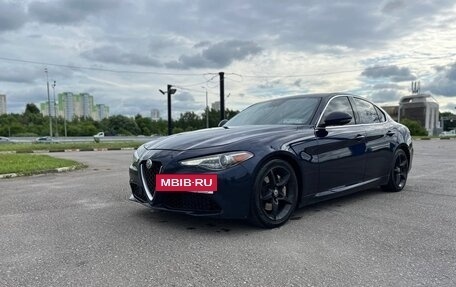 Alfa Romeo Giulia II, 2016 год, 2 000 000 рублей, 2 фотография