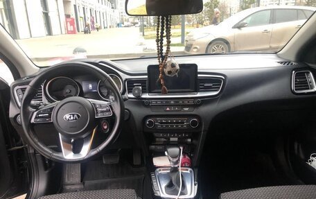 KIA cee'd III, 2018 год, 1 400 000 рублей, 2 фотография