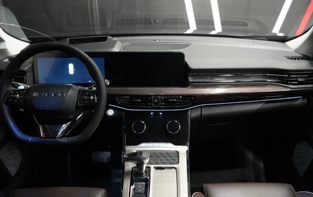 CheryExeed VX, 2022 год, 3 050 000 рублей, 11 фотография