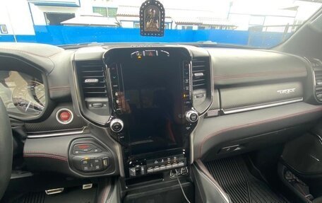 Rambler 1500, 2022 год, 13 800 000 рублей, 11 фотография