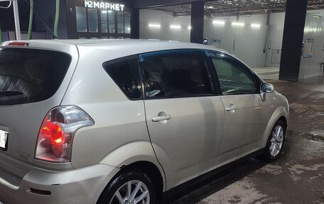 Toyota Corolla Verso I, 2006 год, 680 000 рублей, 4 фотография