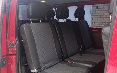 Volkswagen Transporter T5 рестайлинг, 2013 год, 1 700 000 рублей, 8 фотография