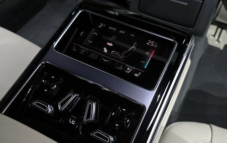 Audi A8, 2023 год, 10 140 000 рублей, 8 фотография