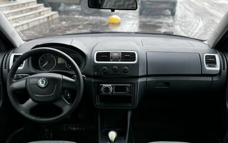 Skoda Fabia II, 2010 год, 409 000 рублей, 13 фотография