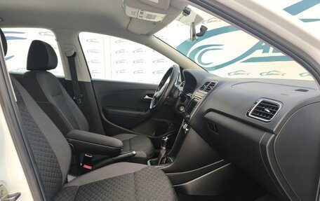 Volkswagen Polo VI (EU Market), 2018 год, 1 100 000 рублей, 19 фотография