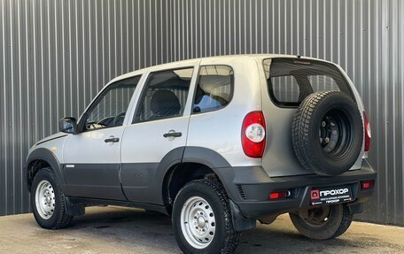 Chevrolet Niva I рестайлинг, 2011 год, 527 000 рублей, 28 фотография
