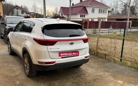 KIA Sportage IV рестайлинг, 2017 год, 1 700 000 рублей, 4 фотография