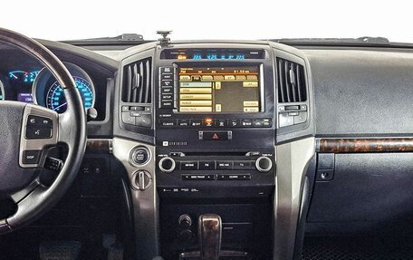 Toyota Land Cruiser 200, 2009 год, 2 850 000 рублей, 15 фотография