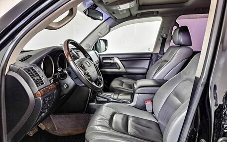 Toyota Land Cruiser 200, 2009 год, 2 850 000 рублей, 16 фотография