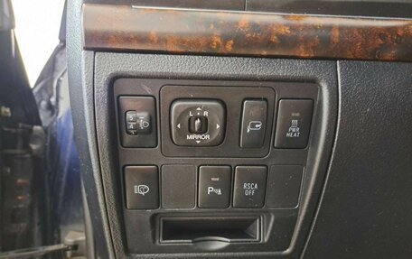 Toyota Land Cruiser 200, 2009 год, 2 850 000 рублей, 20 фотография