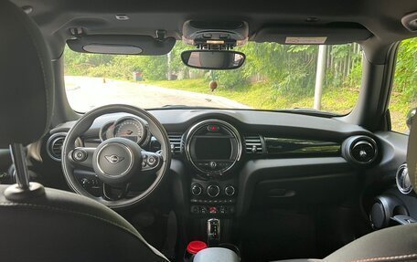 MINI Hatch, 2021 год, 2 850 000 рублей, 4 фотография