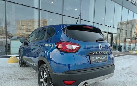 Renault Kaptur I рестайлинг, 2021 год, 1 639 500 рублей, 8 фотография