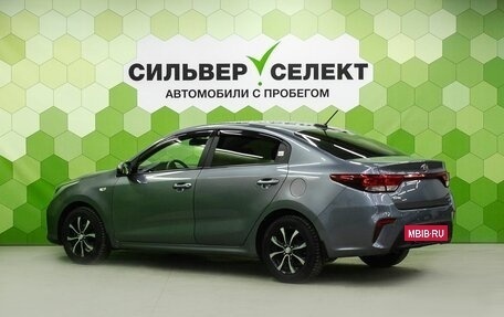 KIA Rio IV, 2018 год, 1 300 000 рублей, 6 фотография