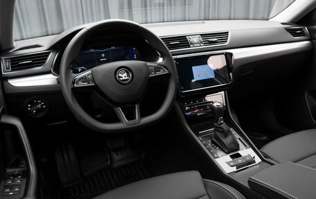 Skoda Superb III рестайлинг, 2025 год, 3 310 000 рублей, 7 фотография