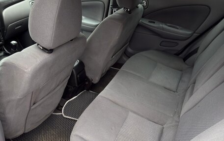 Nissan Almera, 2002 год, 320 000 рублей, 10 фотография