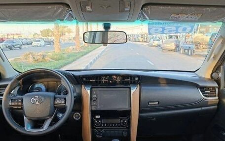 Toyota Fortuner II, 2025 год, 4 618 000 рублей, 9 фотография