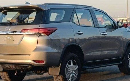 Toyota Fortuner II, 2025 год, 4 618 000 рублей, 6 фотография