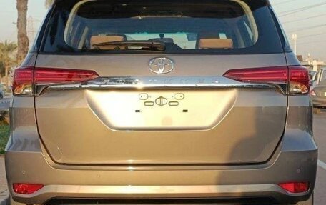 Toyota Fortuner II, 2025 год, 4 618 000 рублей, 5 фотография