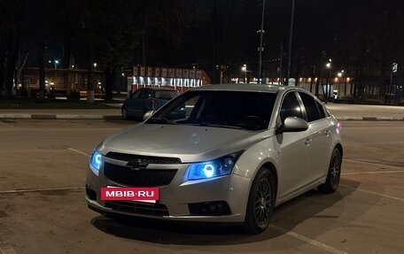 Chevrolet Cruze II, 2012 год, 835 000 рублей, 3 фотография