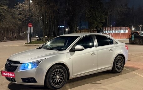 Chevrolet Cruze II, 2012 год, 835 000 рублей, 4 фотография