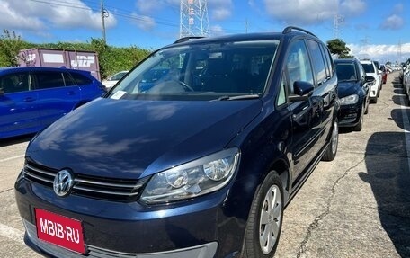 Volkswagen Touran III, 2012 год, 1 100 000 рублей, 1 фотография