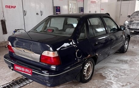 Daewoo Nexia I рестайлинг, 2004 год, 80 000 рублей, 3 фотография