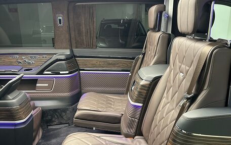 Mercedes-Benz V-Класс, 2024 год, 39 500 000 рублей, 12 фотография