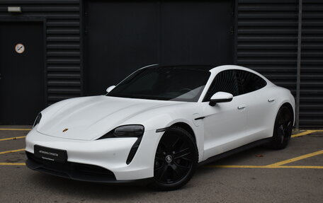 Porsche Taycan I, 2021 год, 6 500 000 рублей, 1 фотография