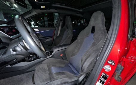 BMW 1 серия, 2019 год, 2 700 000 рублей, 10 фотография