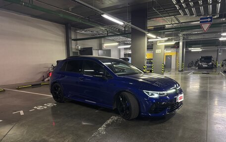 Volkswagen Golf R, 2023 год, 6 400 000 рублей, 3 фотография
