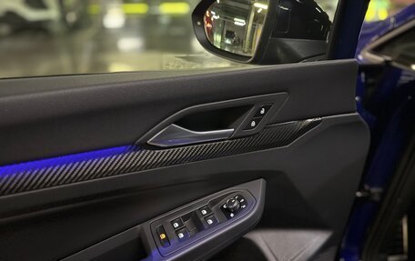 Volkswagen Golf R, 2023 год, 6 400 000 рублей, 16 фотография