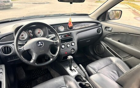 Mitsubishi Outlander III рестайлинг 3, 2007 год, 755 000 рублей, 11 фотография