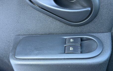 Renault Duster I рестайлинг, 2014 год, 675 000 рублей, 13 фотография