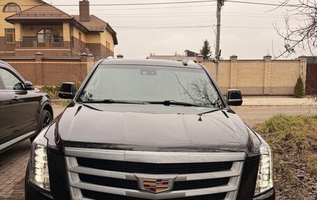 Cadillac Escalade IV, 2016 год, 4 500 000 рублей, 2 фотография