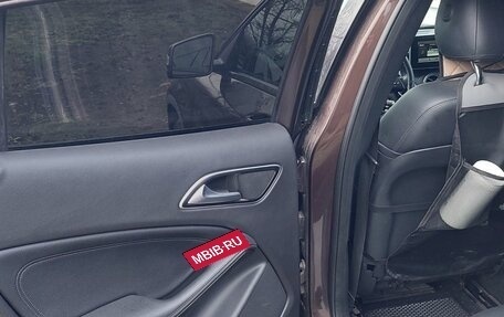 Mercedes-Benz GLA, 2014 год, 1 550 000 рублей, 24 фотография