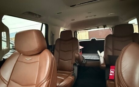 Cadillac Escalade IV, 2016 год, 4 500 000 рублей, 17 фотография