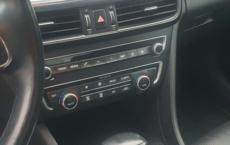 KIA Optima IV, 2017 год, 2 000 000 рублей, 13 фотография