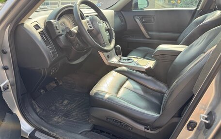 Infiniti FX I, 2006 год, 1 350 000 рублей, 13 фотография