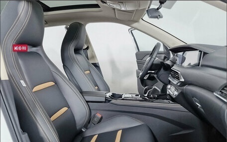 FAW Bestune T77, 2024 год, 2 099 000 рублей, 9 фотография