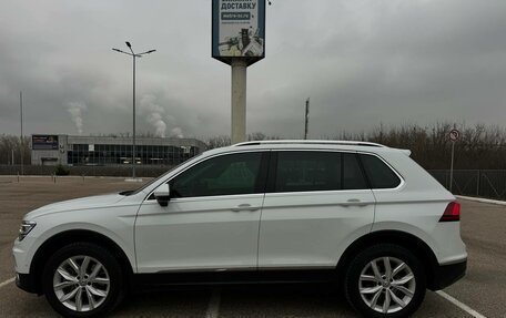 Volkswagen Tiguan II, 2017 год, 2 790 000 рублей, 3 фотография
