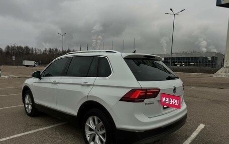 Volkswagen Tiguan II, 2017 год, 2 790 000 рублей, 4 фотография